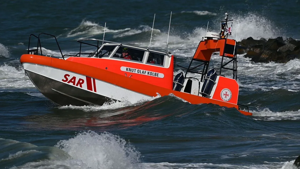 Notfälle: Mayday-Ruf vor Sassnitz: Yacht mit Kindern droht zu sinken