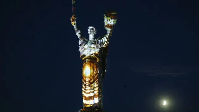 Kyiv: UE nota "solidariedade inabalável" em aniversário da independência