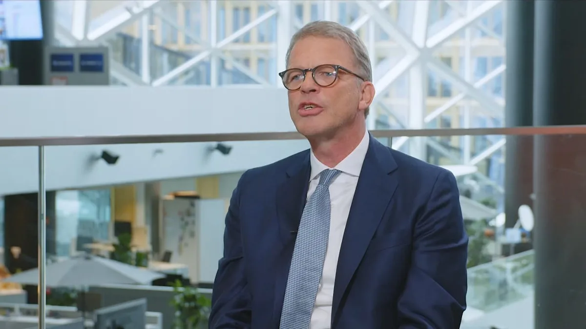 Deutsche-Bank-Chef Sewing über extreme Parteien - „Die Entwicklung ist brandgefährlich!“