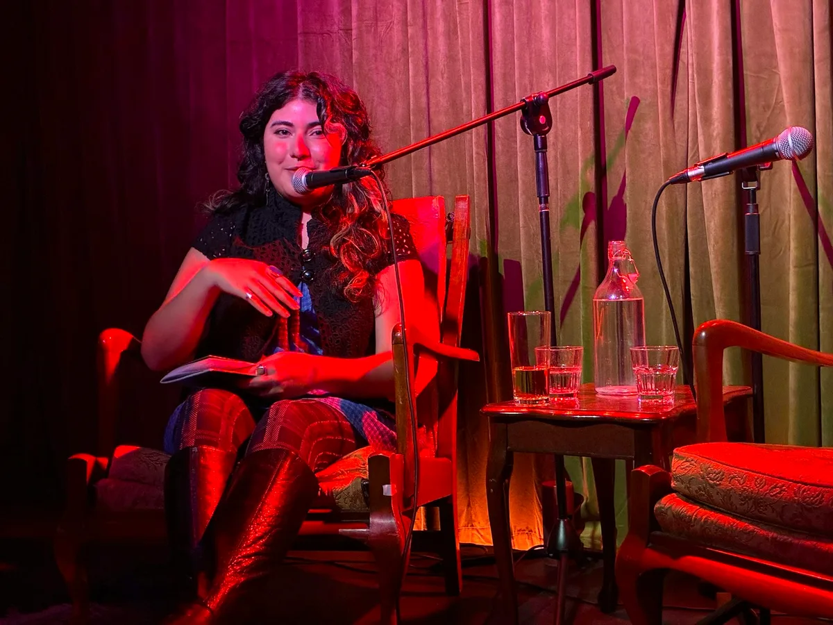 Poetry is popular with young Australians, from pop-up readings to poetry slams
