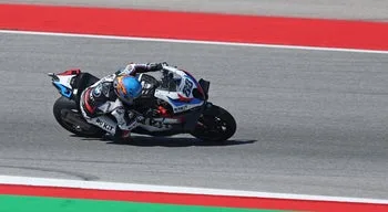 Miguel Oliveira nono nos treinos livres de Superbikes em Jerez