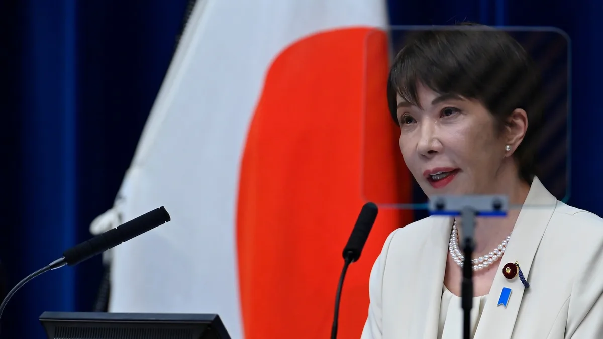 Japanese lawmakers travel to Beijing, seeking to mend ties after fallout