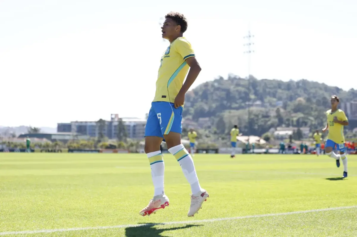 Joias de Palmeiras e São Paulo marcam em goleada da Seleção sub-15 sobre o Uruguai