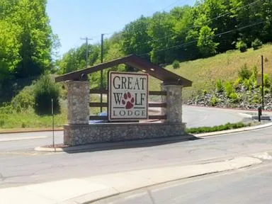Woman accused of stabbing husband and son to death at family resort: Complaint