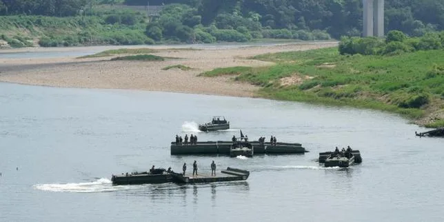 Les exercices militaires conjoints de la Corée du Sud et des Etats-Unis écourtés de six jours, annonce Séoul après les critiques émises par Trump