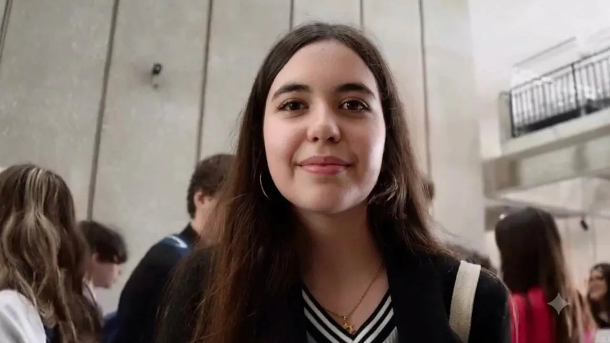 Meet Gabriella Rothberg, 17, who turned a sandwich idea into a patent for meat-flavoured tomatoes