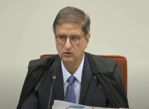 PGR pede suspensão da decisão de Mendonça que afastou chefes da PF