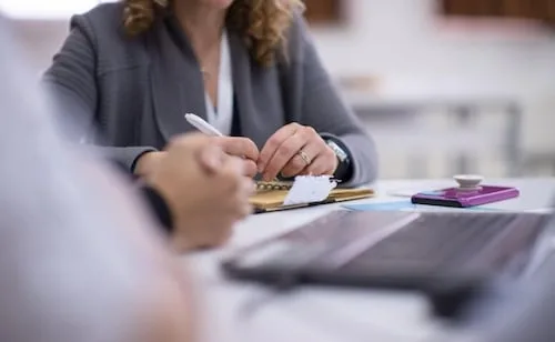 ¿Aún no sabes qué carrera estudiar? Imco revela las 10 mejores y peores pagadas en 2026; consulta aquí la lista
