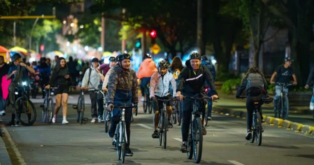 Ciclovía Nocturna cerrará más de 94 kilómetros de vías en Bogotá este jueves 27 de agosto: consulte los cierres y rutas alternas