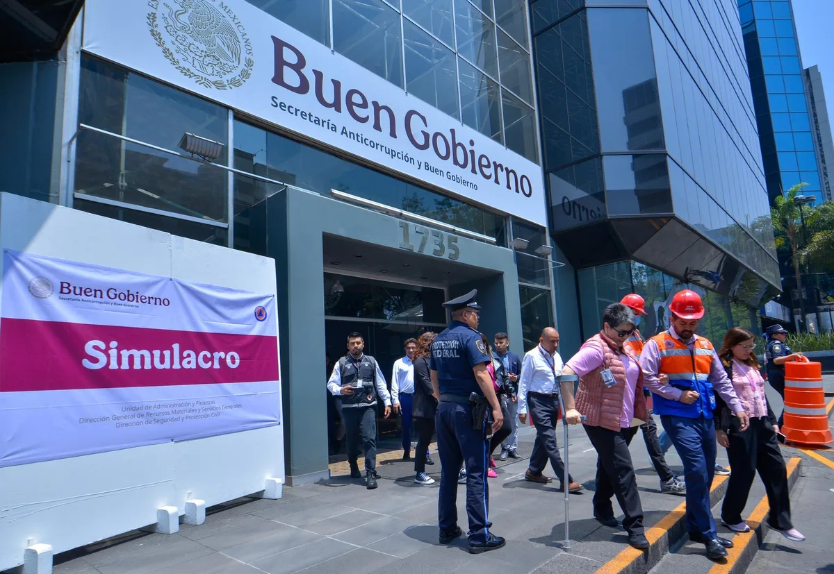 Gobierno federal sanciona a 41 servidores públicos con inhabilitaciones de hasta 10 años