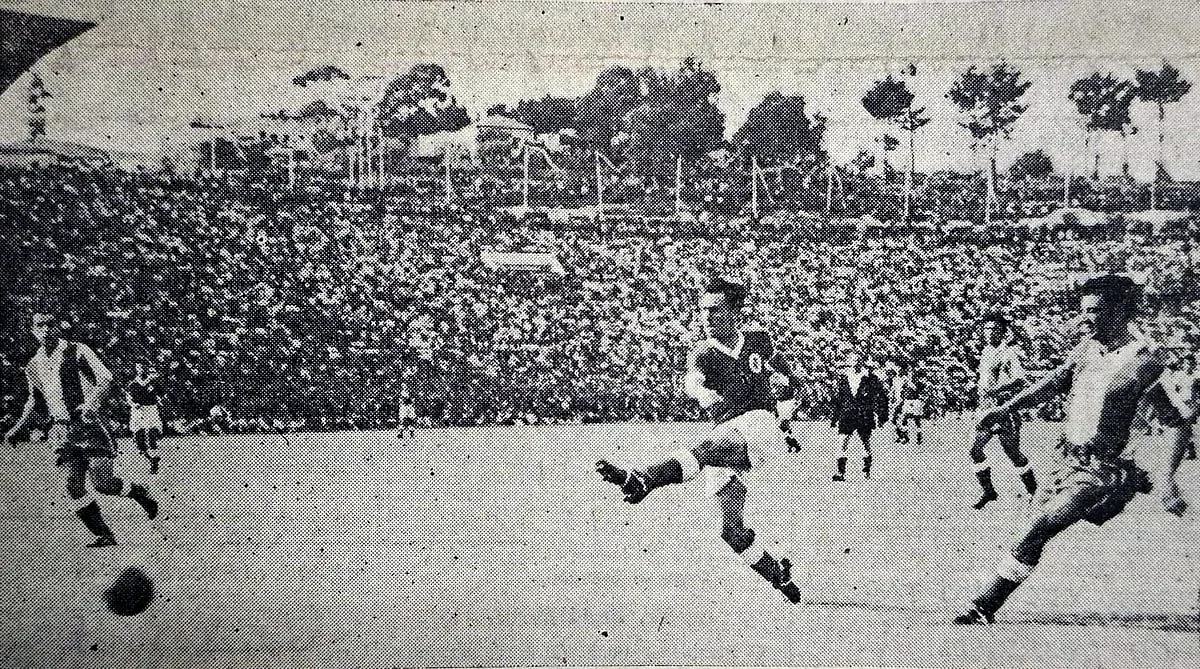 1952. Na grande festa portista quem saiu feliz foi o Benfica