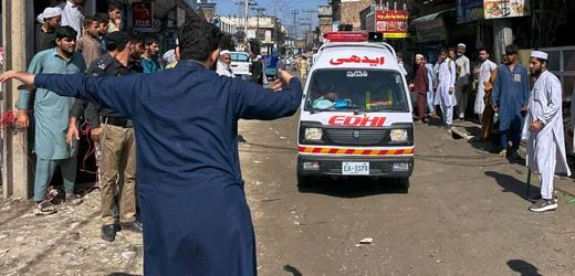 Pakistan: Mindestens 29 Tote bei Einsturz von Schuldach