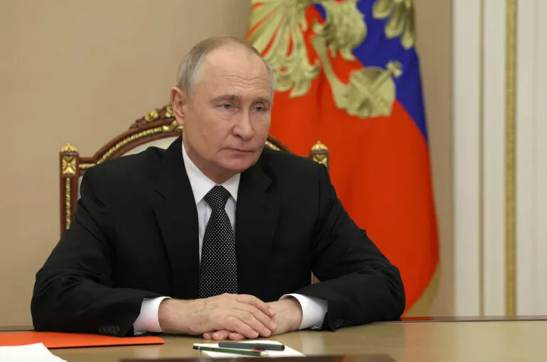 Путин поздравил Лукашенко с днем рождения