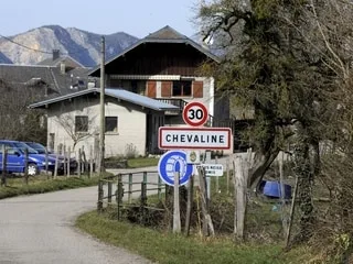 Tuerie de Chevaline : une « remise en situation » sur les lieux envisagée par le pôle cold cases du parquet de Nanterre