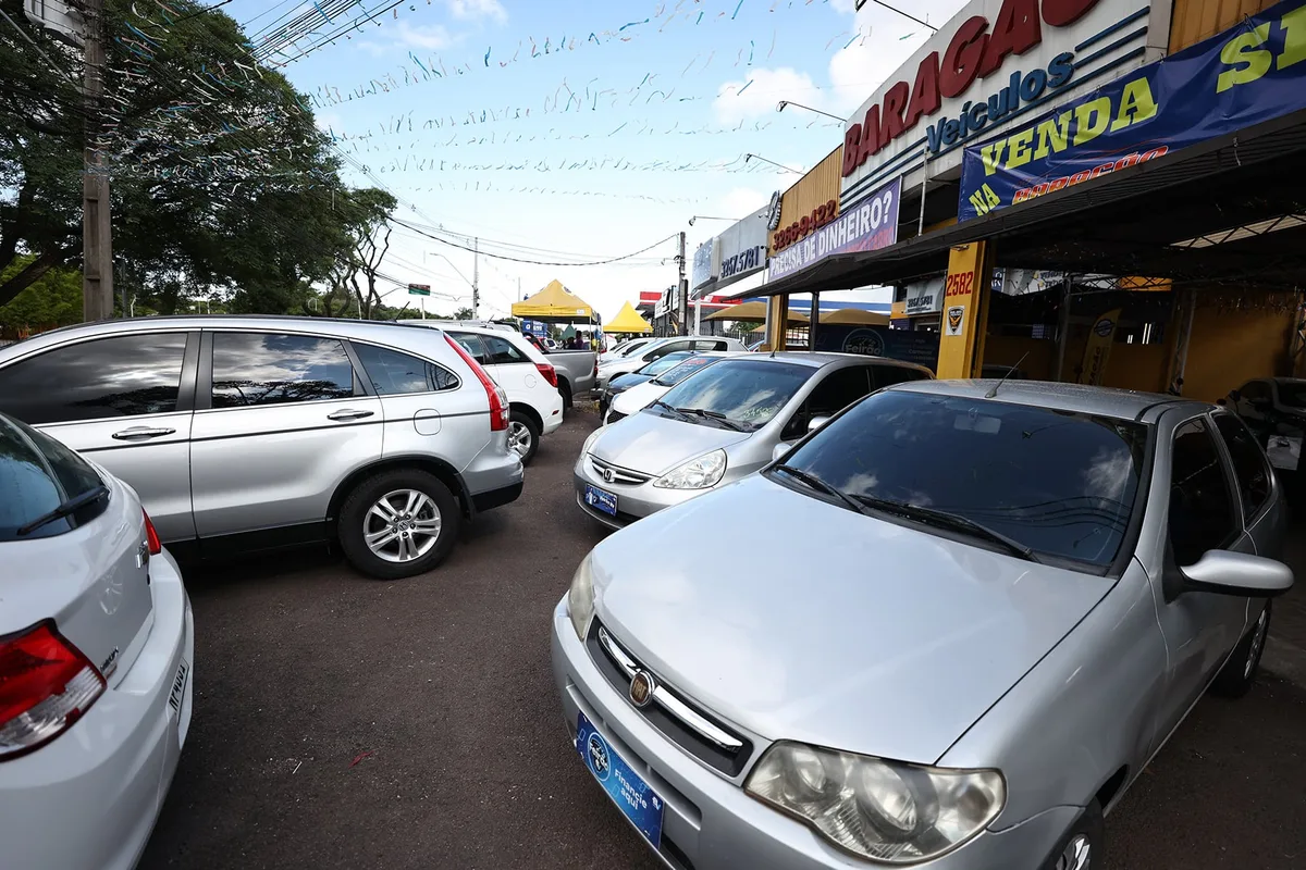 Desvalorização dos carros usados avançou em julho no Paraná, mostra índice