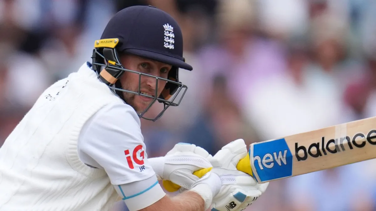 England look to press home advantage against Pakistan on day two LIVE!