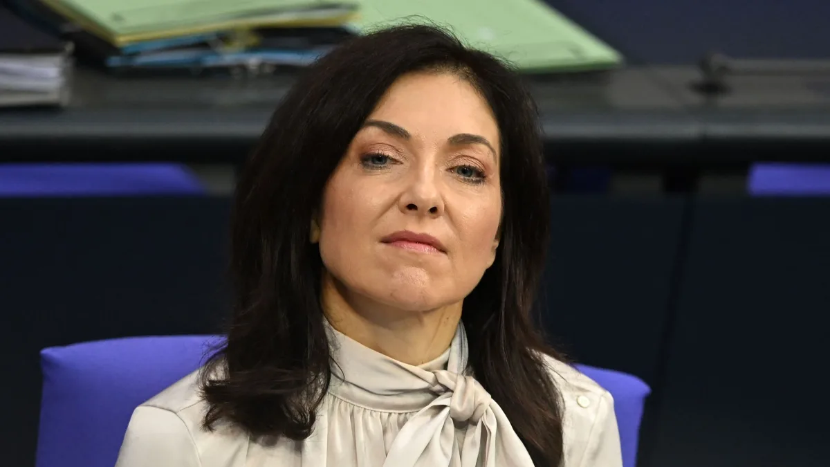 Deutschland Liveblog: Linke mit Eilantrag gegen Katherina Reiche erfolgreich