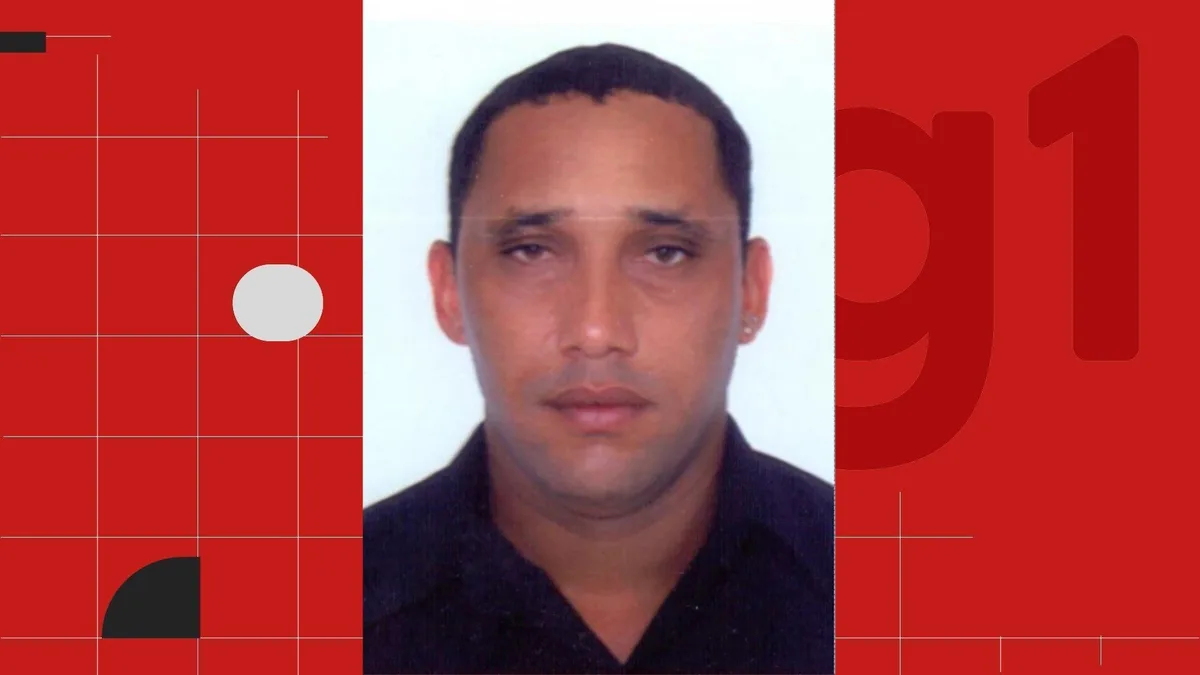 Pedreiro é morto a tiros após incendiar roupas da esposa e sair armado com faca pelas ruas em Vila Velha