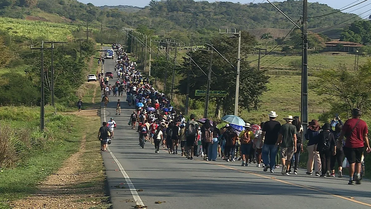 Peregrinação à Divina Pastora reúne milhares de romeiros em Sergipe