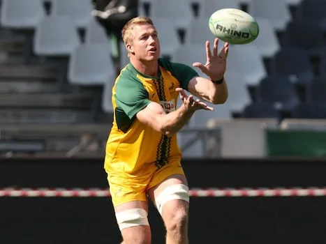 De Allende hits 100 as Erasmus blends experience and youth for showdown