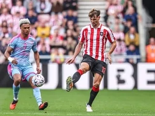 « On peut acheter un âne pour 200 millions, et un très bon joueur pour 20 » : Meunier dézingue le marché des transferts