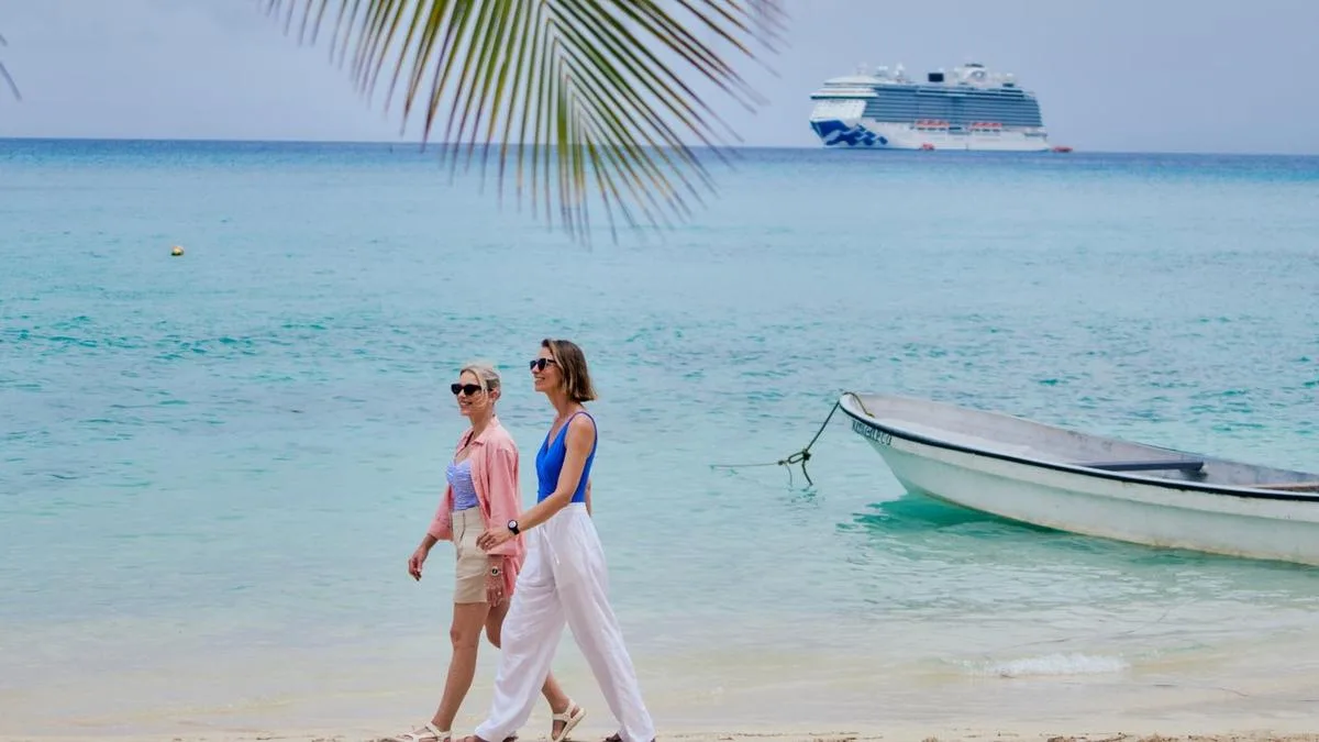 Australian travellers bound for Fiji to be hit with new tourism tax, travel industry slams ‘broken promise’