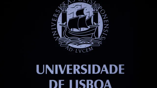Portugal apoiou 4.000 estudantes moçambicanos com bolsas de estudo