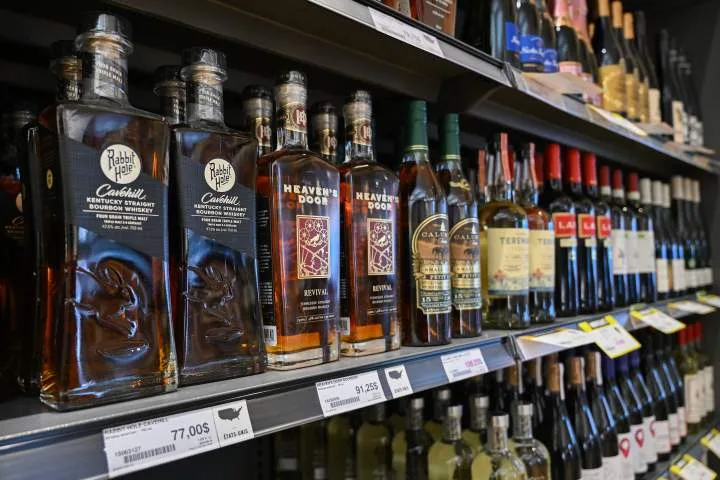 Saskatchewan marks up SLGA sales of U.S. liquor
