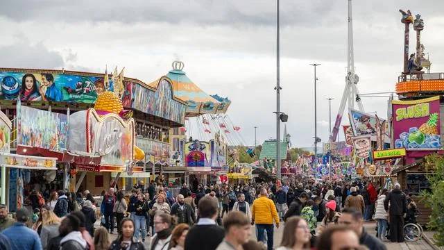 Cannstatter Volksfest: Rückgang der Besucherzahlen: Ehemaliger Wasen-Chef reagiert