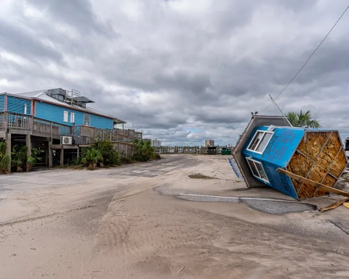 Florida officials say six people dead from Hurricane Isaias