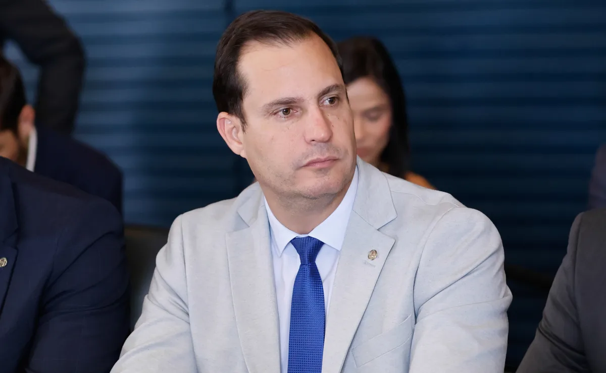 Deputado formaliza pedido de criação de comissão especial da PEC 47