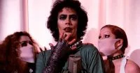 Causa da morte de Tim Curry é revelada uma semana após falecimento