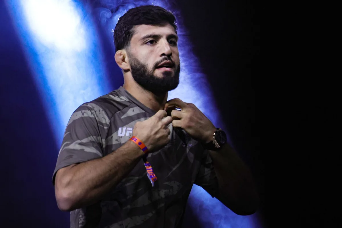Арман Царукян предложил известному стримеру $ 50 тыс. за роль секунданта на UFC 331