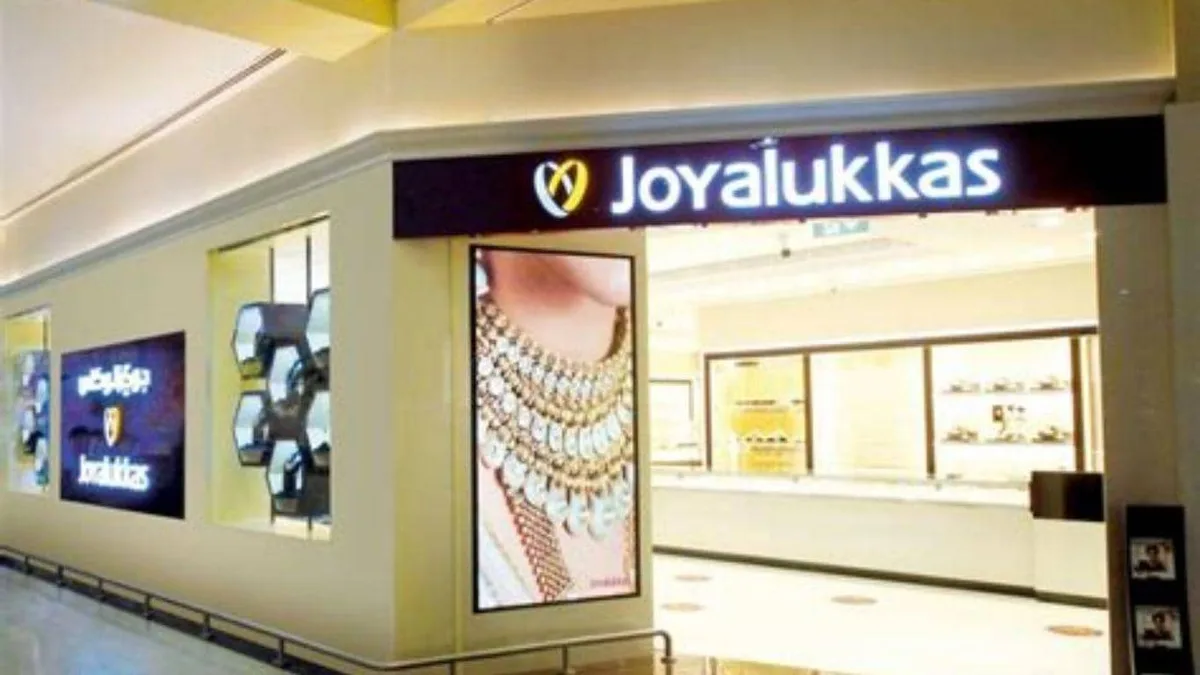 1 paisa above gold rate: Joyalukkas bags tender for Vijay's newborn scheme