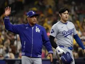 Dave Roberts considera sentar a Shohei Ohtani