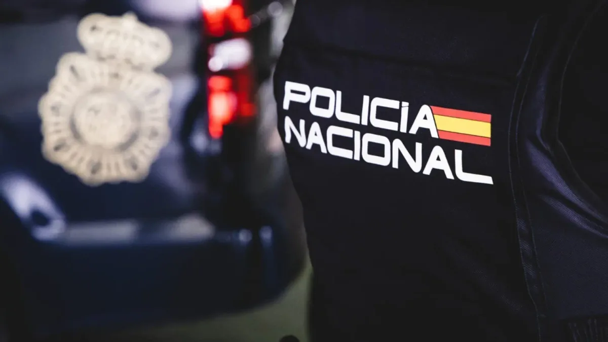 Policía Nacional publica la lista definitiva para 2.704 plazas de Escala Básica: cómo comprobar si estás admitido