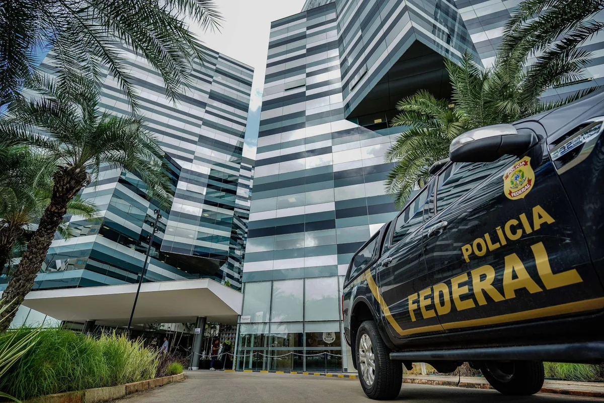 Justiça manda soltar "contador do PCC" ligado a Buzeira e MC Ryan