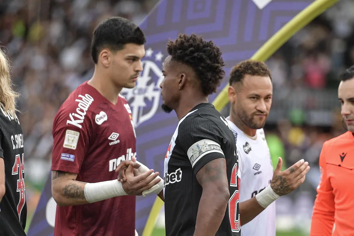 Thiago Mendes, do Vasco, é destaque na imprensa internacional após ignorar Neymar: "Imagem ridícula"