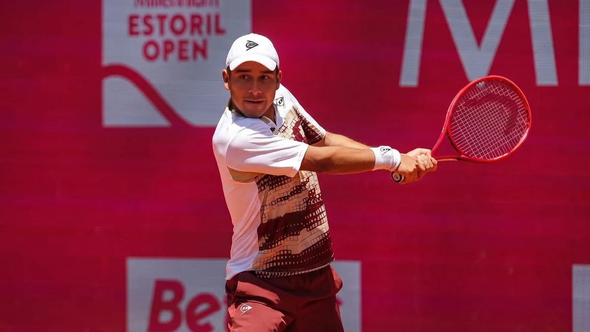 Gonzalo Bueno remonta en el Challenger de Kingston y consigue su primera victoria en pista dura para avanzar a octavos de final