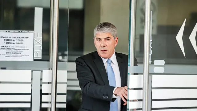 "Teatro do absurdo". Julgamento de Sócrates adiado para 30 de outubro