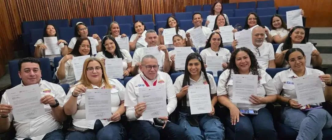 Inician pasantías hospitalarias para 60 trabajadores de Barrio Adentro en Caracas