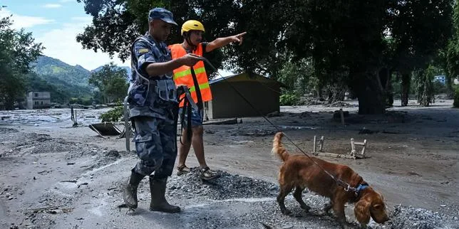EN DIRECT, inondations au Népal et au Tibet : les autorités craignent la rupture d’un lac et une nouvelle crue dans la zone sinistrée