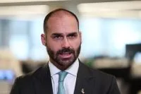 Flávio diz que Eduardo não será chanceler em eventual governo