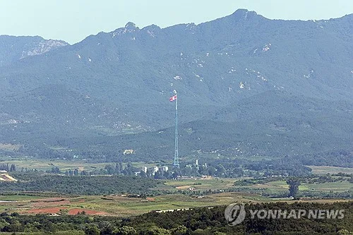 국방부 "北, '전술핵 탑재주장' 600㎜ 방사포 휴전선 인근 배치"(종합)