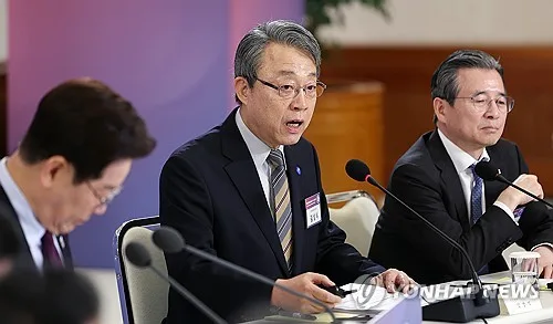 김성식 "3대 메가프로젝트에 현장 병목 뚫는 규제합리화 필요"