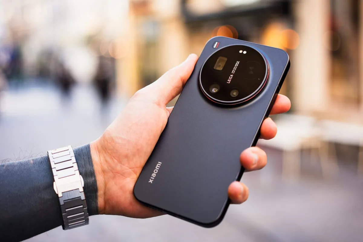 Bad buzz pour Xiaomi : ce smartphone a-t-il vraiment triché en photographiant l’éclipse ?