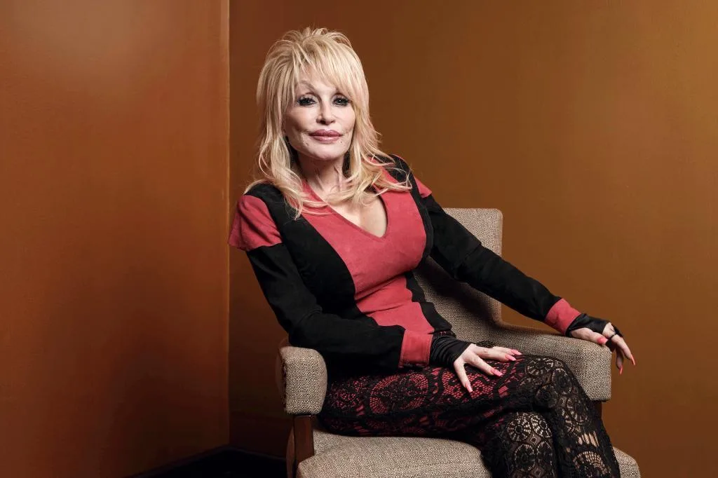 Muere la estrella del country Dolly Parton a los 80 años