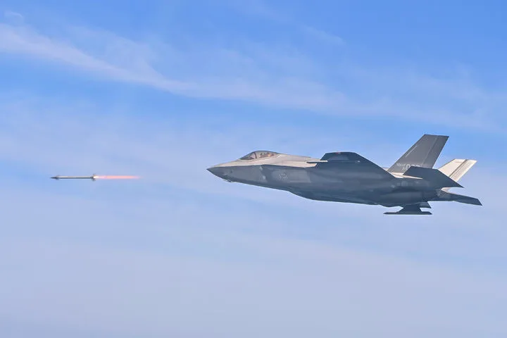 美 국무부, 韓에 공대공 미사일 AIM-9X 미사일 판매 잠정 승인