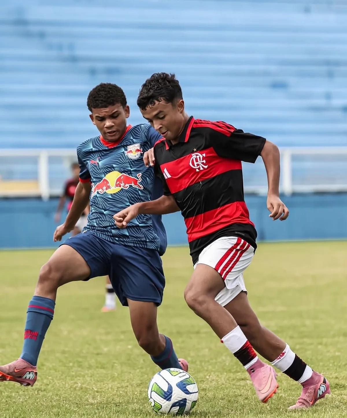 Flamengo tem jogador da base convocado pela seleção de Portugal; conheça