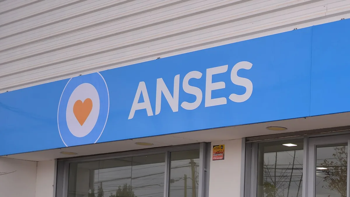 ANSES: quiénes cobran jubilaciones, AUH y asignaciones este miércoles 26 de agosto